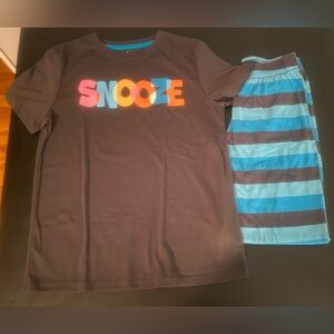 💙 Cat & Jack Black Pajama Set with Colorful Print 💙